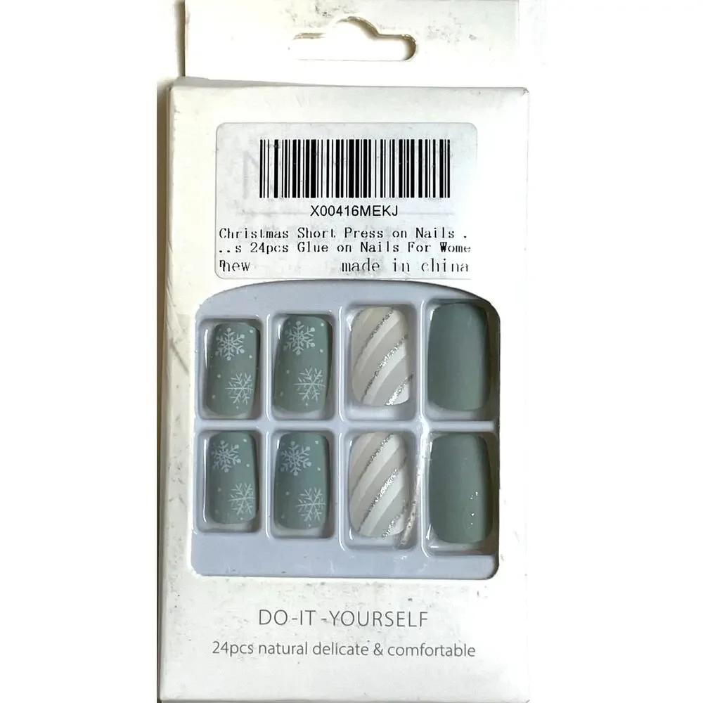 Christmas Green White Snowflakes Tan White Striped 24pc Set Glue on Nails